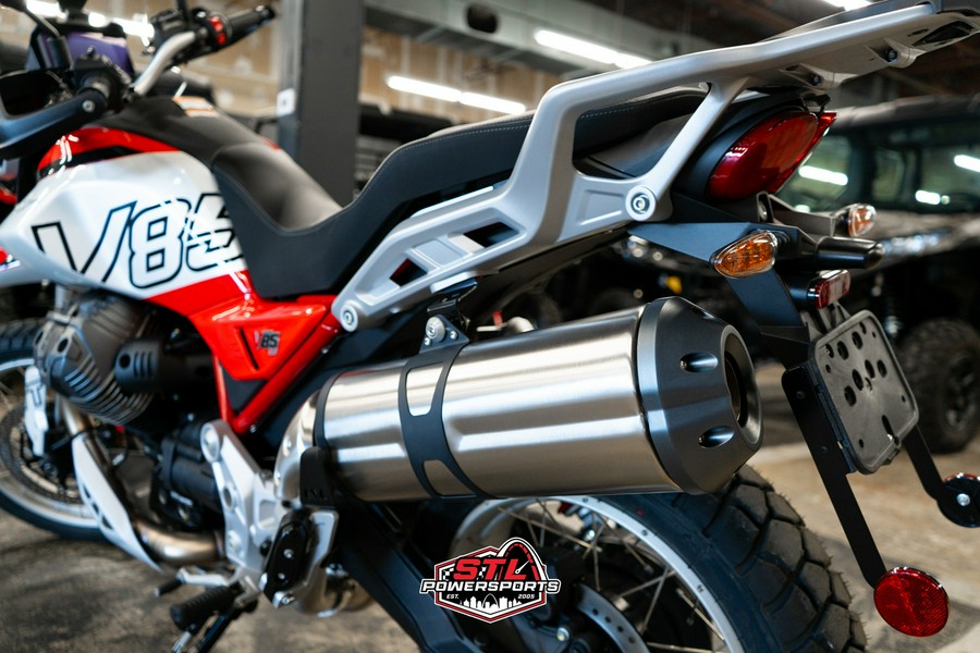 2025 Moto Guzzi V85 TT