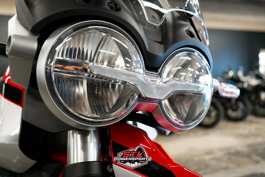 2025 Moto Guzzi V85 TT