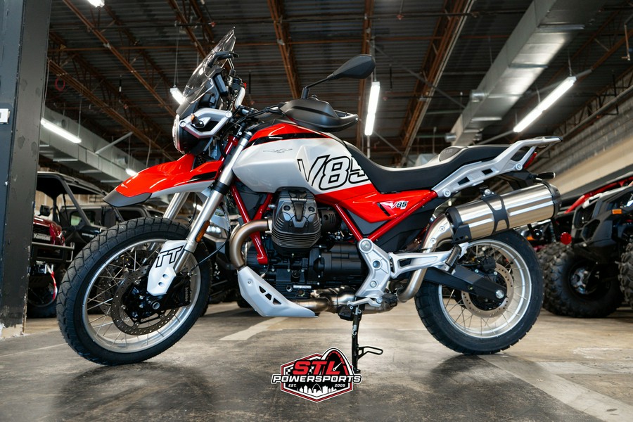 2025 Moto Guzzi V85 TT