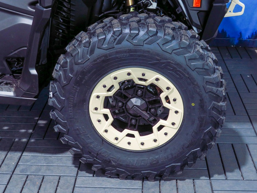 2026 Can-Am Outlander MAX Backcountry