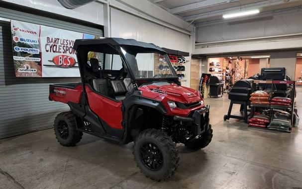 2025 Honda Pioneer 1000 Deluxe