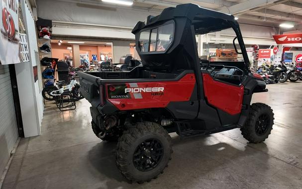 2025 Honda Pioneer 1000 Deluxe