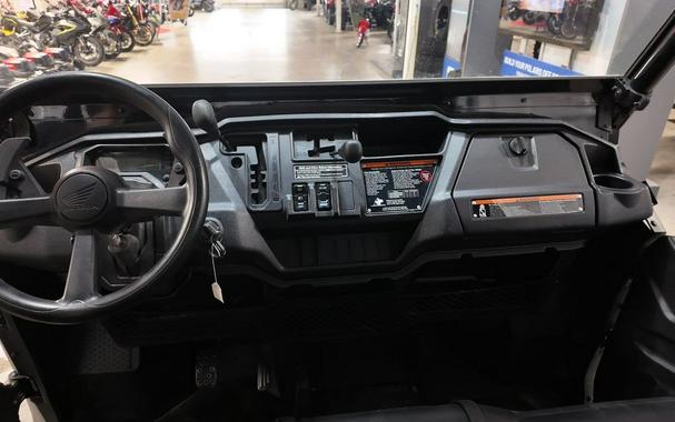 2025 Honda Pioneer 1000 Deluxe