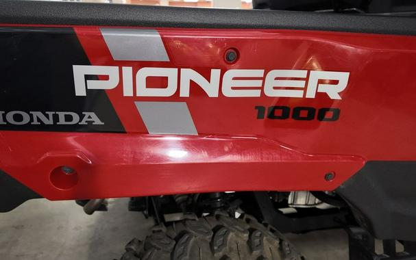 2025 Honda Pioneer 1000 Deluxe