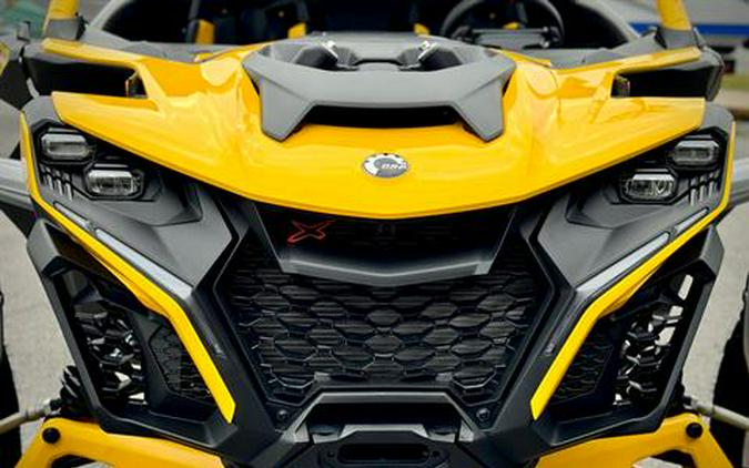 2024 Can-Am Maverick R X RS with Smart-Shox