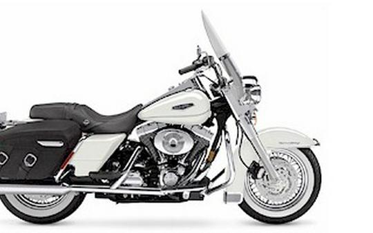 2004 Harley-Davidson® FLHRCI - Road King® Classic