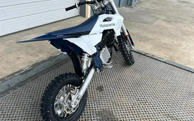 2027 Husqvarna EE-5