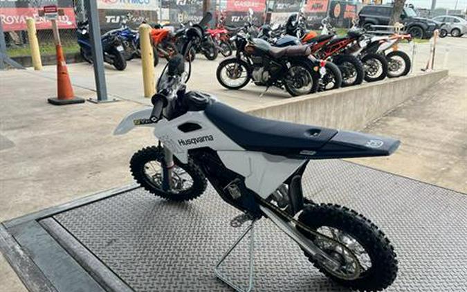 2027 Husqvarna EE-5