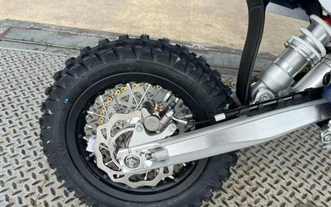 2027 Husqvarna EE-5