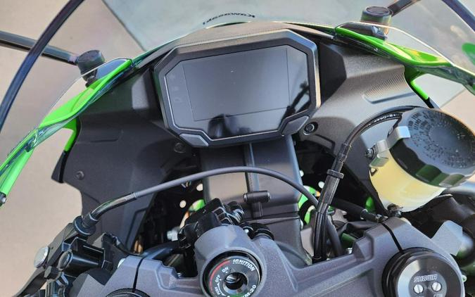 2024 Kawasaki NINJA ZX-6R KRT EDITION