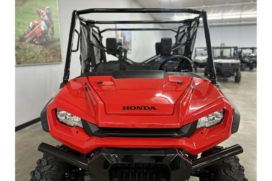 2024 Honda Pioneer 1000-6 Crew Deluxe