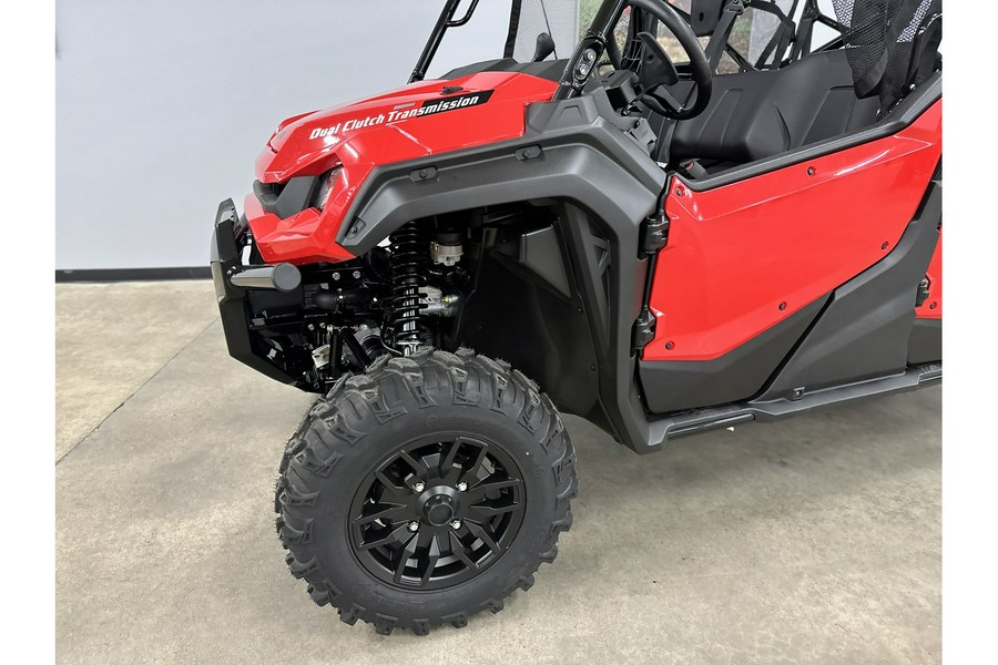 2024 Honda Pioneer 1000-6 Crew Deluxe