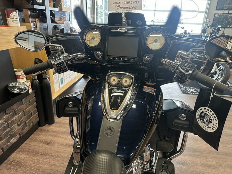 2025 Indian Roadmaster Elite Springfield Blue Candy