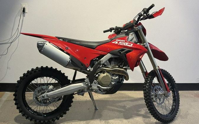 2026 Ducati Desmo450 EDX