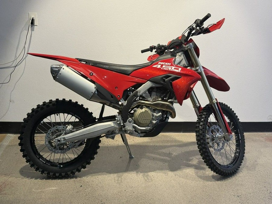 2026 Ducati Desmo450 EDX