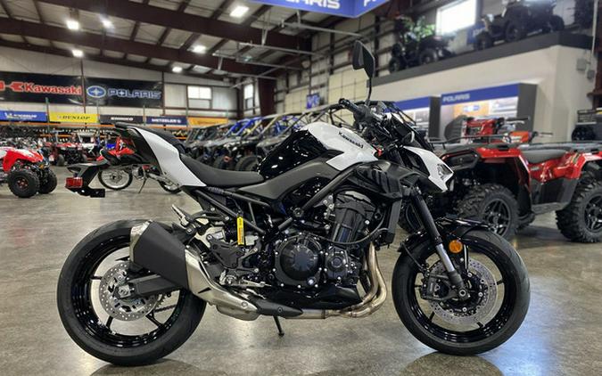 2026 Kawasaki Z900 ABS