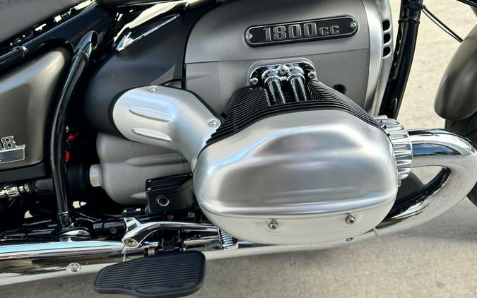 2022 BMW R 18 Classic Manhattan Metallic Matte