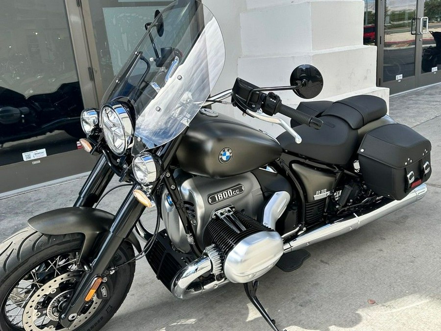 2022 BMW R 18 Classic Manhattan Metallic Matte