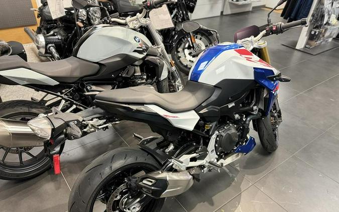 2024 BMW F 900 R Sport