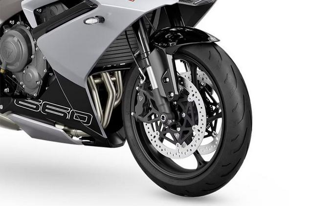 2025 Triumph Daytona 660 Snowdonia White/Sapphire Black