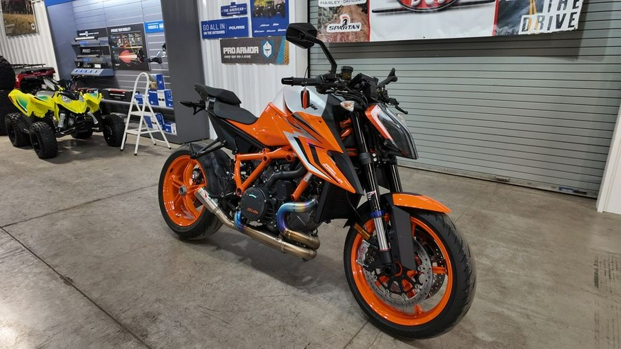 2022 KTM Super Duke 1290 R EVO