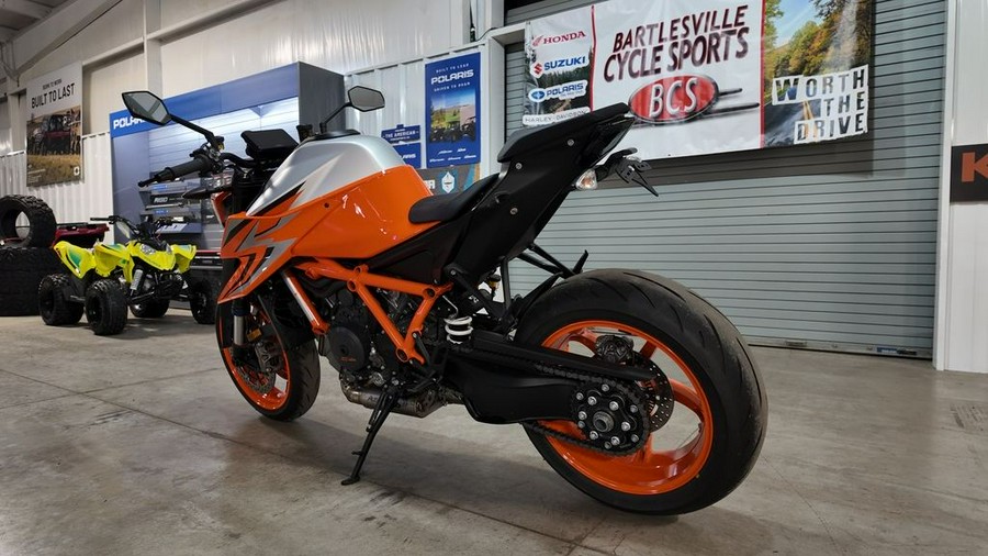 2022 KTM Super Duke 1290 R EVO