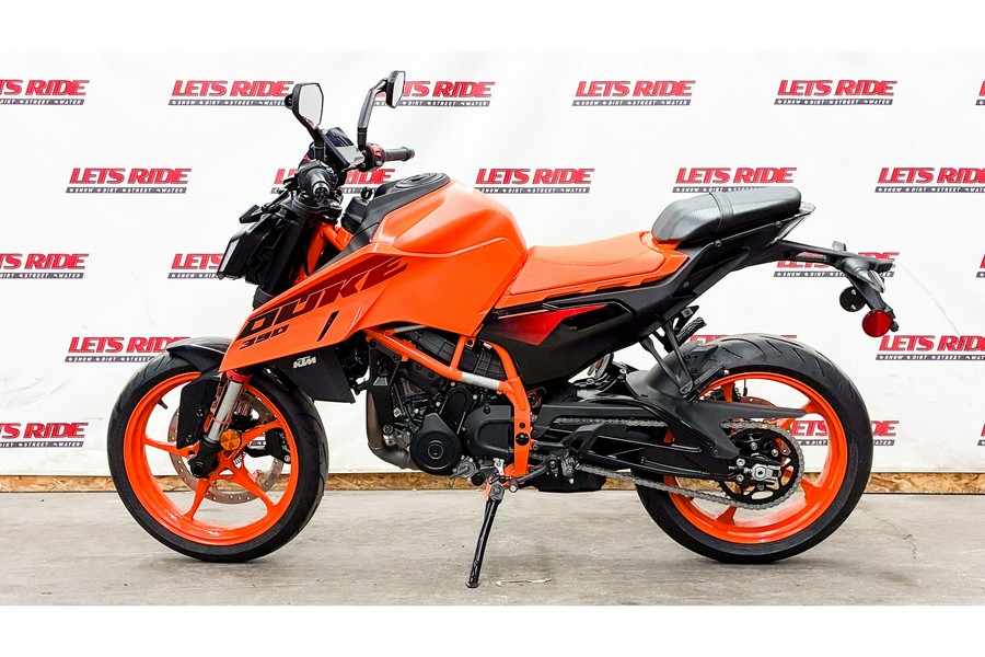 2024 390 DUKE - KTM