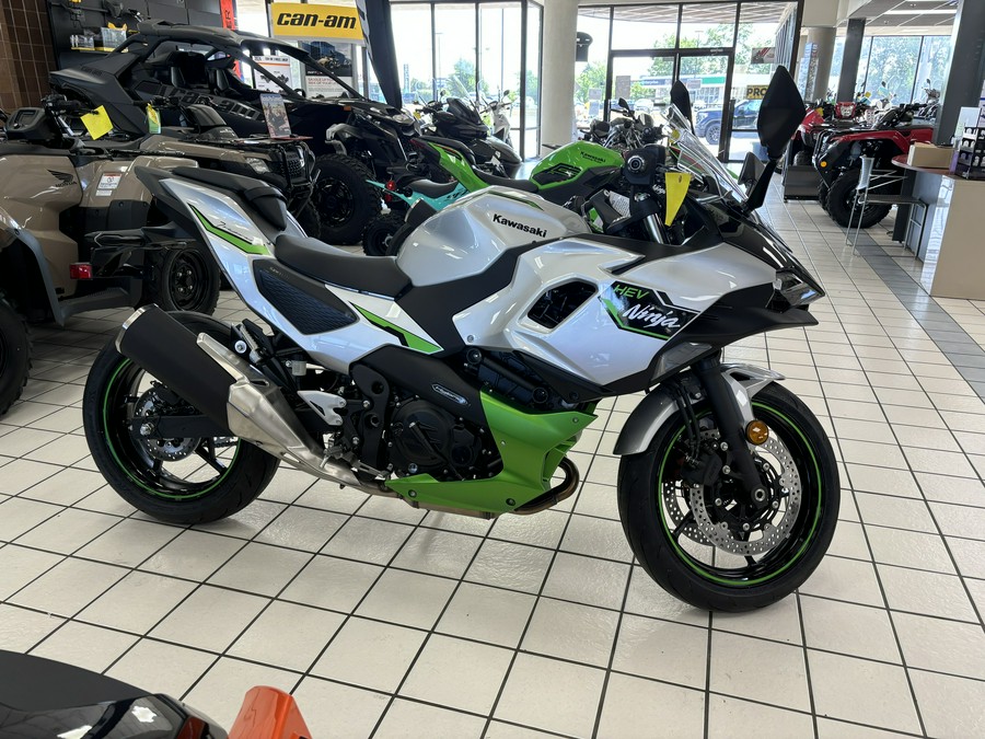 2024 Kawasaki Ninja® 7 Hybrid ABS