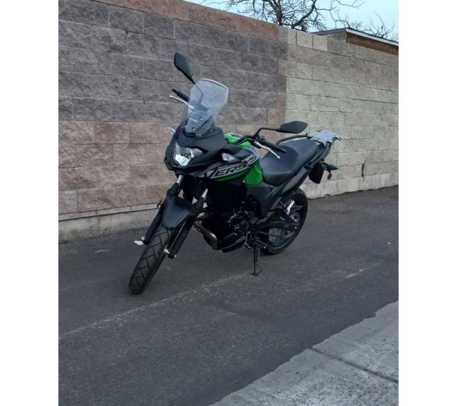 2025 Kawasaki Versys®-X 300 ABS