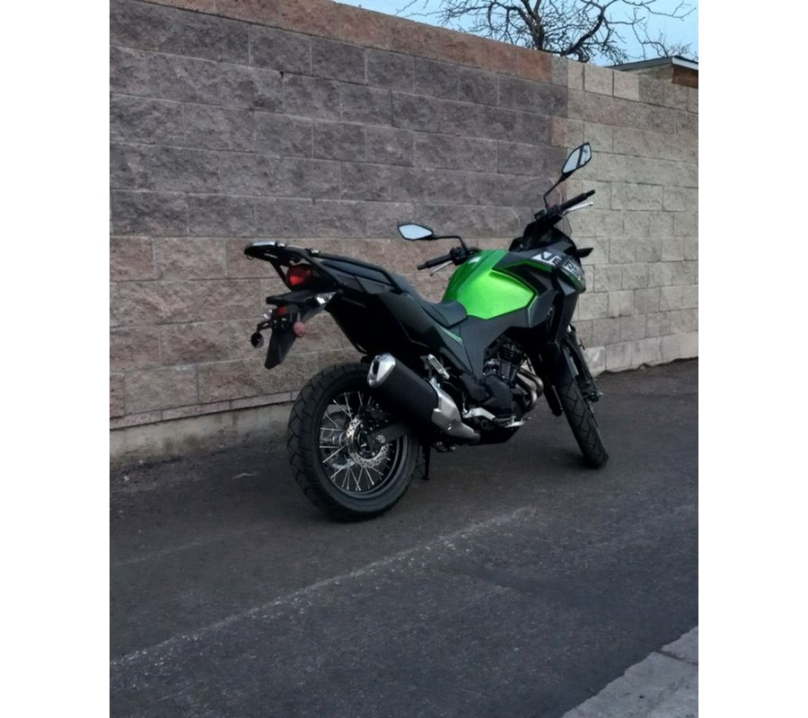2025 Kawasaki Versys®-X 300 ABS