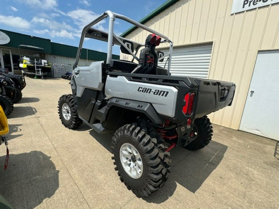 2025 Can-Am Defender X mr with Half-Doors HD10 Hyper Silver &