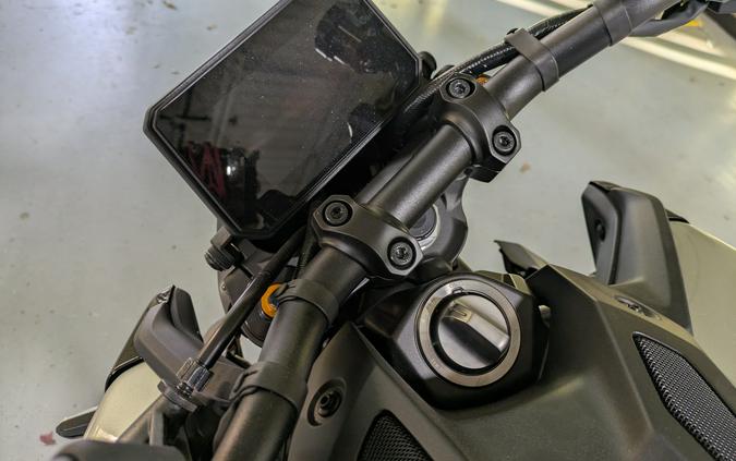 2025 Yamaha MT-09 SP