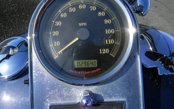 2009 Harley-Davidson Softail Custom FXSTC