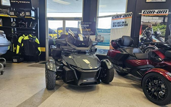 2020 Can-Am® Spyder® RT Limited Chrome