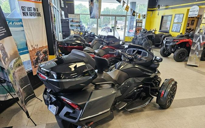 2020 Can-Am® Spyder® RT Limited Chrome