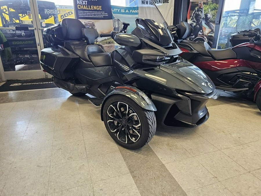 2020 Can-Am® Spyder® RT Limited Chrome