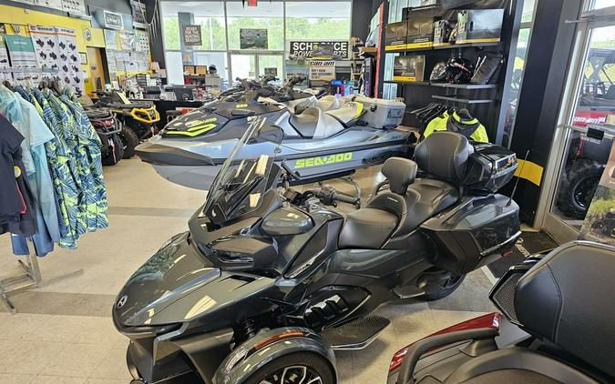 2020 Can-Am® Spyder® RT Limited Chrome