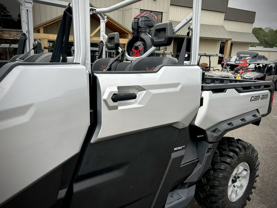 2024 Can-Am™ Defender MAX X mr with Half Doors HD10