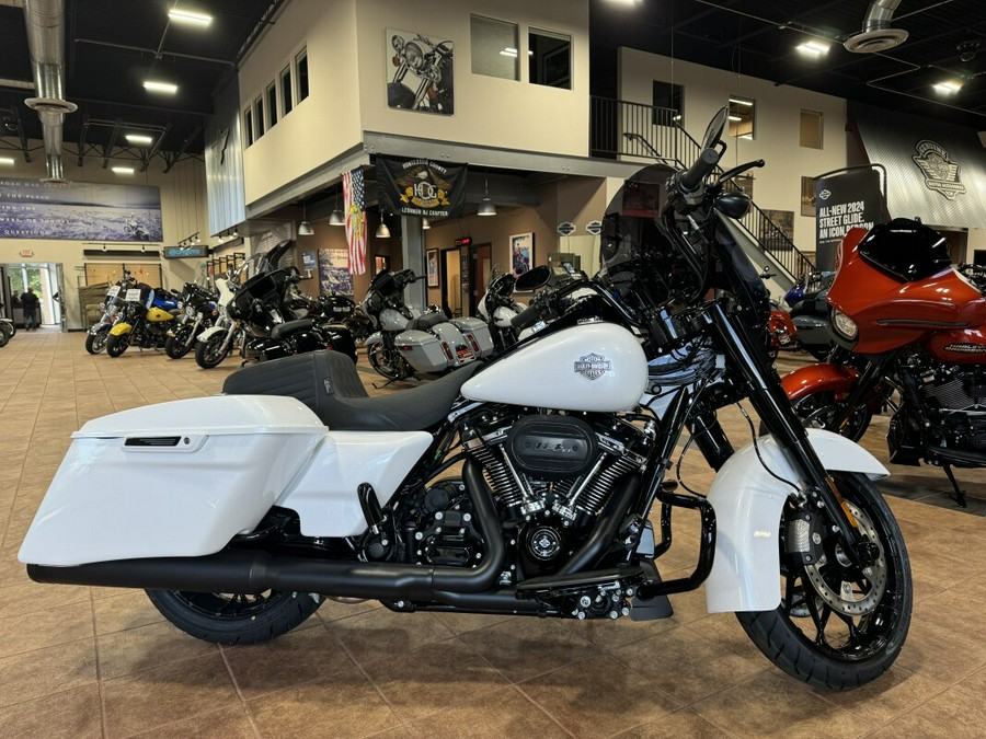 2024 Harley-Davidson Road King Special