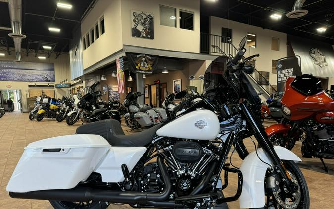 2024 Harley-Davidson Road King Special