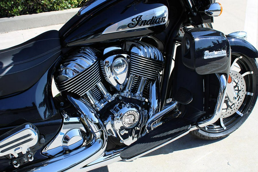 2024 Indian Motorcycle® Roadmaster® Limited with Powerband Audio Package Black Azure Crystal