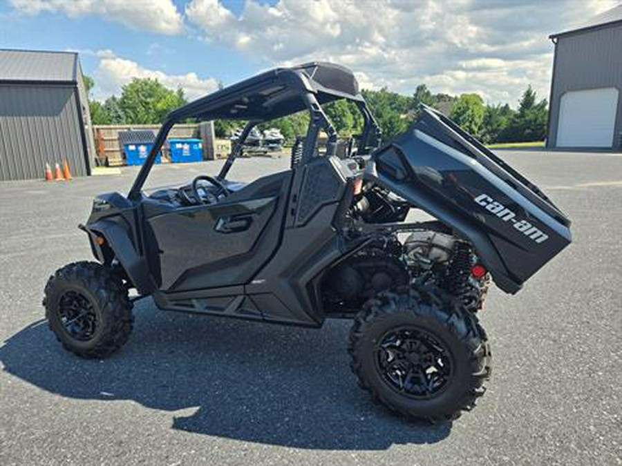 2024 Can-Am Commander XT 700