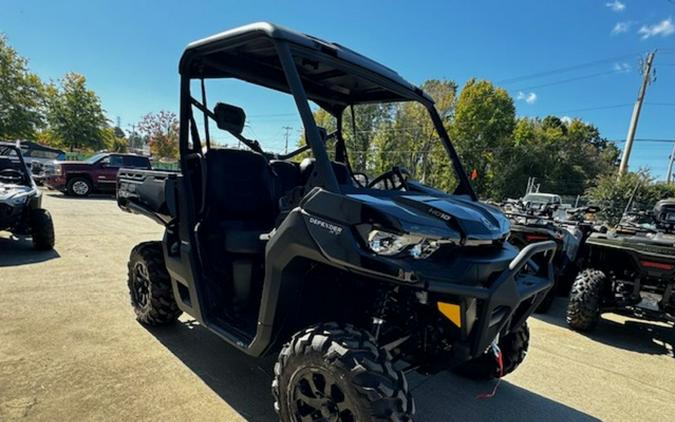 2025 Can-Am Defender XT HD10