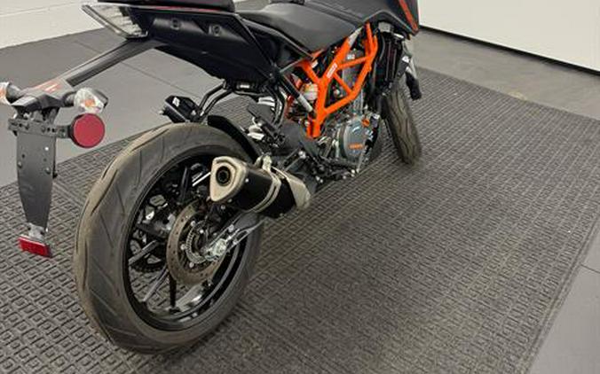 2023 KTM 390 Duke