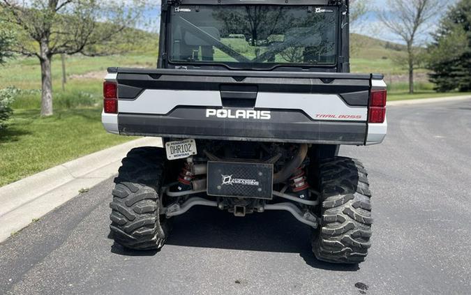 2022 Polaris Ranger CREW XP 1000 NS TRAIL BOSS - GHOST GRAY Tra