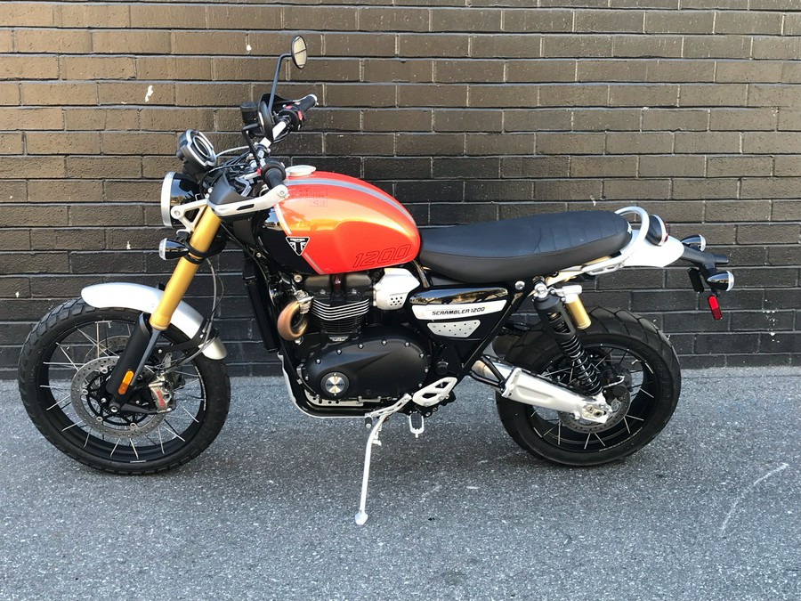 2025 Triumph SCRAMBLER 1200 XE