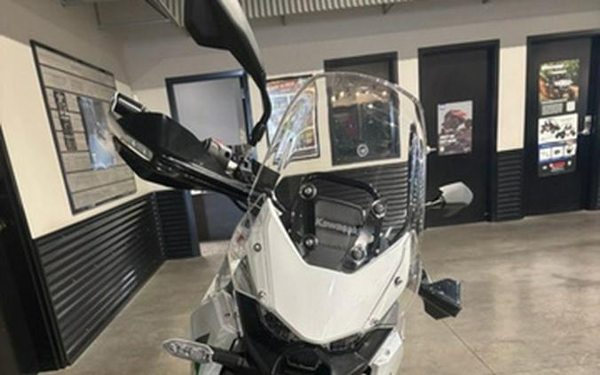 2026 Kawasaki KLE500 SE ABS