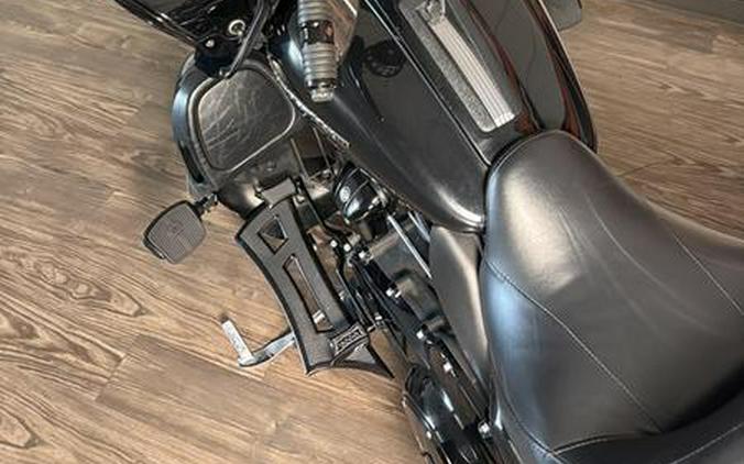 2021 Harley-Davidson® FLTRK - Road Glide® Limited
