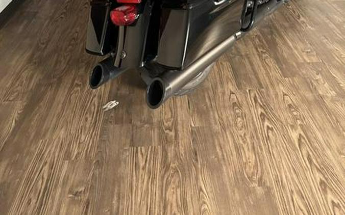 2021 Harley-Davidson® FLTRK - Road Glide® Limited