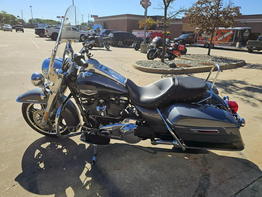 FLHR 2022 Road King